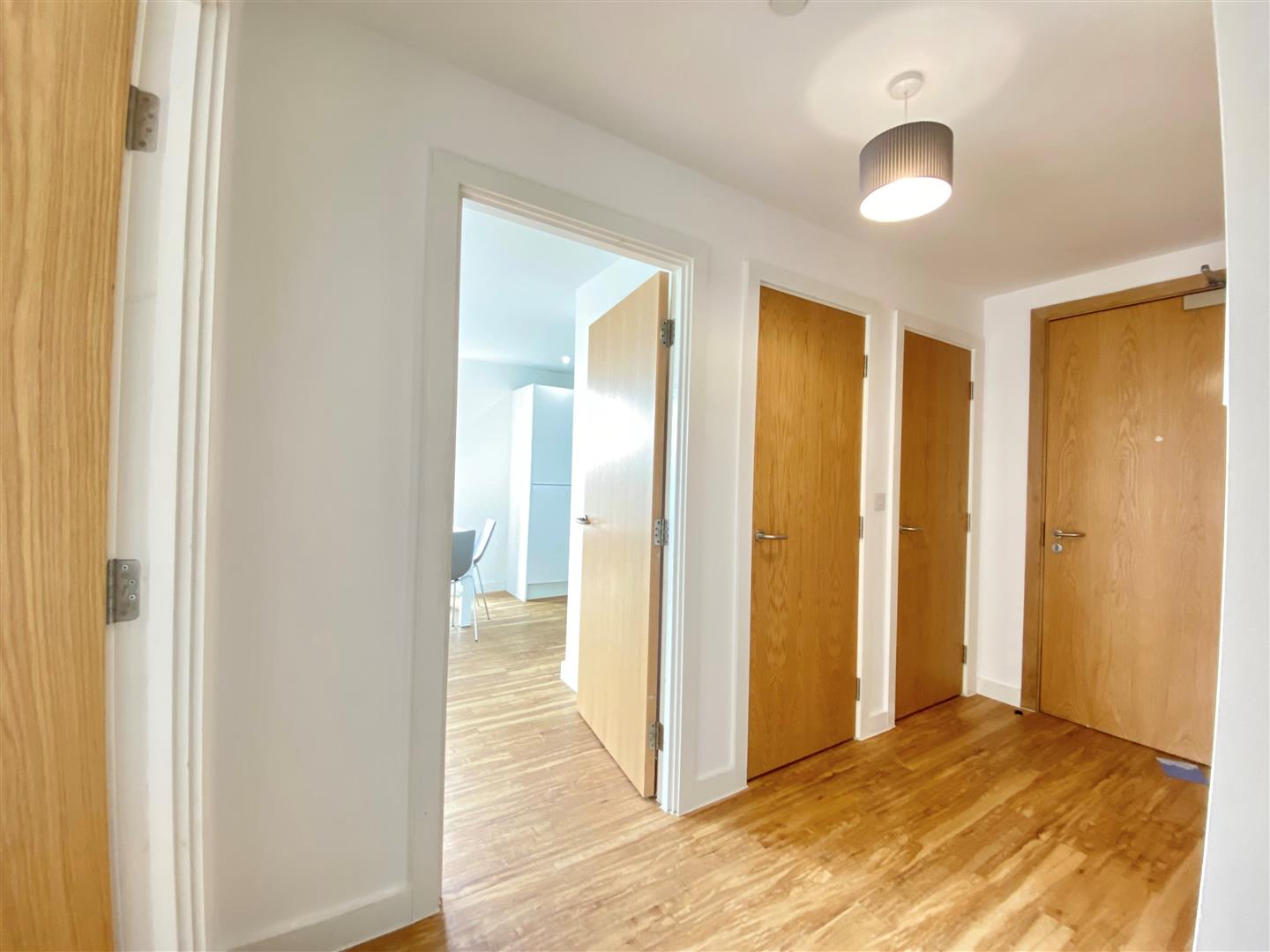 2 Bedroom Apartment To Rent image 9